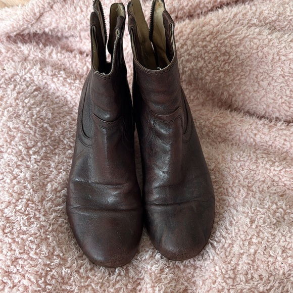 Frye Carson Wedge Bootie - Picture 11 of 13